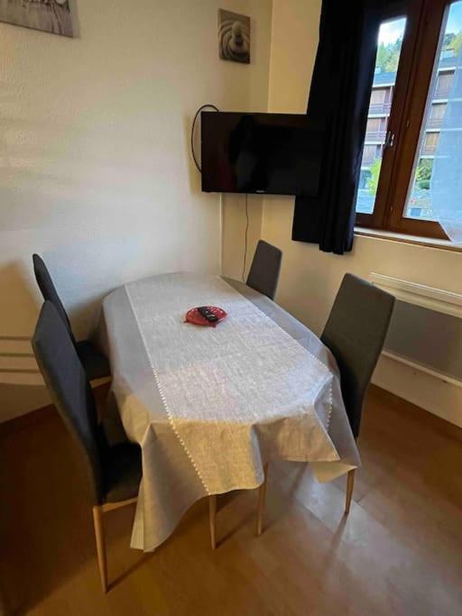 Charmant Studio A Font-Romeu Avec Place De Parking Exterior foto